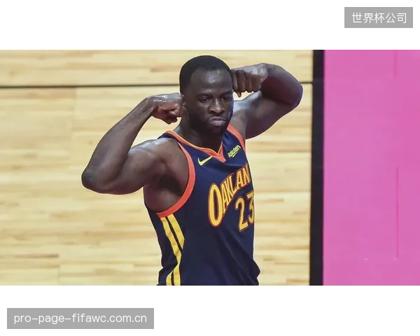 阿格尔德的健康状况是防线关键,他的高空球控制能力是防守体系核心一环。 阿格尔德的健康状况是防线关键,他的高空球控制能力是防守体系核心一环。